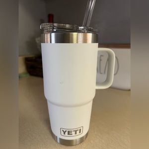 YETI - 25 oz
